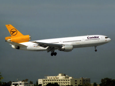 DC10-30 D-ADSO 