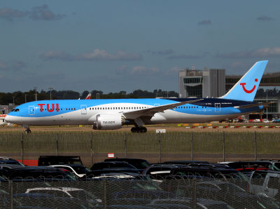 B789 G-TUIJ 