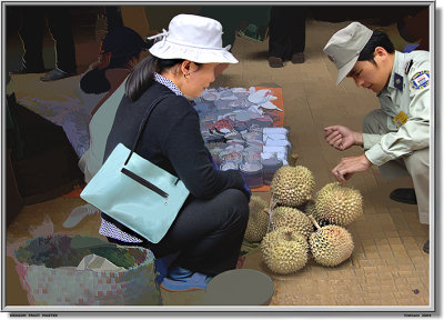 gw104.25x18.72.Checking the Dragon fruit Hanoi.jpg