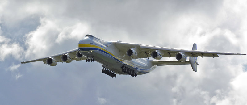 Antonov AN-225