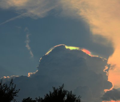 Unique Cloud & Colors