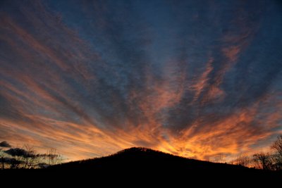 Sun Rise this morning over Well Knobs 4/5/14