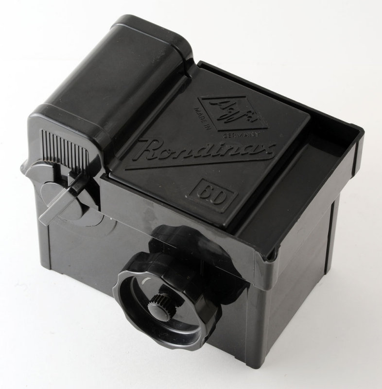 07 Agfa Rondinax 60 120 Roll Film Daylight Developing Tank.jpg