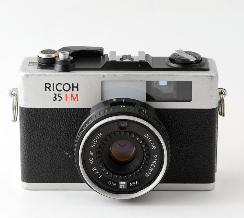 01 Ricoh 35 FM Camera.jpg