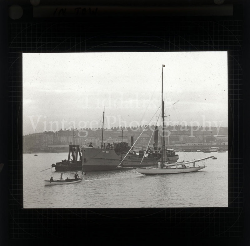 01 Paddle Steamer Magic Lantern Slide.jpg