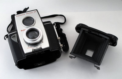 04 Kodak Brownie Reflex 20.jpg