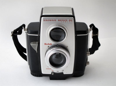 03 Kodak Brownie Reflex 20.jpg