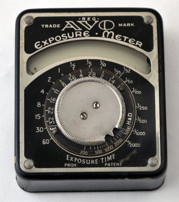 02 Vintage Avo Exposure Meter.jpg