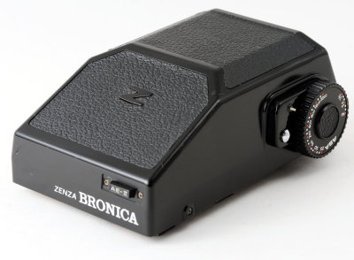 01 Bronica AE-II Prism Finder ETRSi.jpg