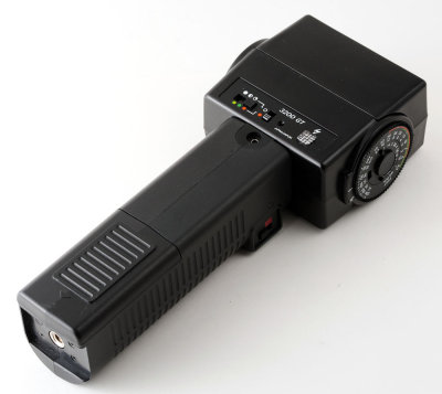 03 Nissin 3200 GT Hammerhead Flash.jpg