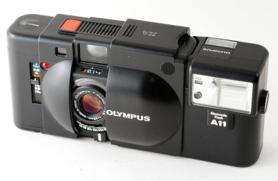 02 Olympus XA Rangefinder Camera.jpg