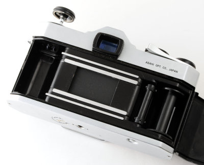 05 Pentax SP 500 Body.jpg
