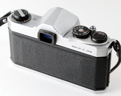 02 Pentax SP 500 Body.jpg
