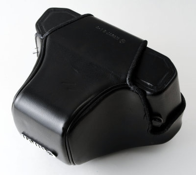 03 Canon Black Case AE-1.jpg