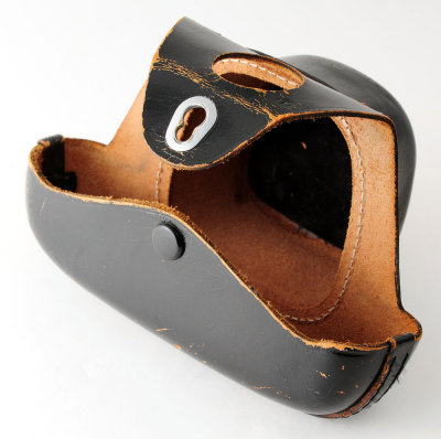 05 Canon Canonet QL Leather Case.jpg