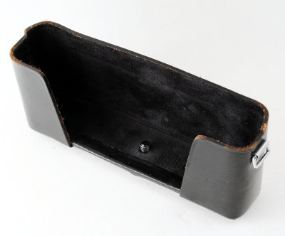 04 Canon Canonet QL Leather Case.jpg