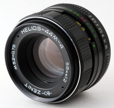 01 Helios 44M-4 58mm f2 Zenit Lens.jpg