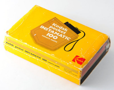 08 Kodak Pocket Instamatic 100 Camera Outfit.jpg