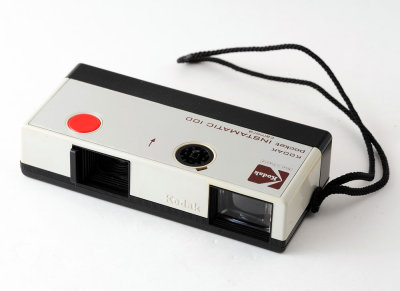 03 Kodak Pocket Instamatic 100 Camera Outfit.jpg