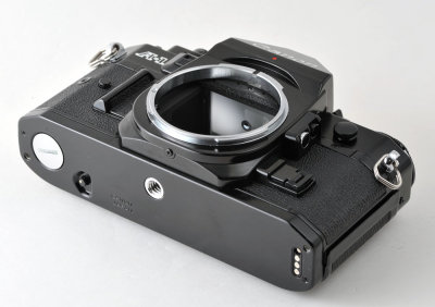05 Canon A-1 Body.jpg
