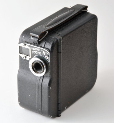 02 Pathescope H Cine Camera.jpg
