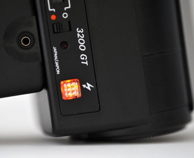 08 Nissin Hammer Head Flash 3200GT.jpg