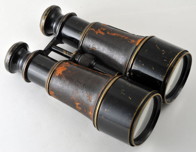 09 The Duke Vintage Binoculars.jpg