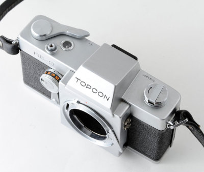 06 Topcon RE-2 Camera Body.jpg