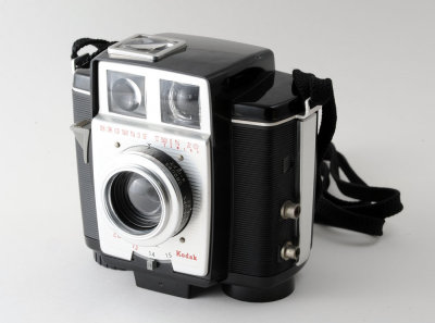 02 Kodak Brownie Twin 20 620 Roll Film Camera.jpg