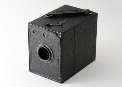 02 Coronet Every Distance Box Camera Boxed.jpg
