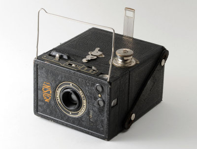 03 Ensign Twenty All Distance Box Camera.jpg