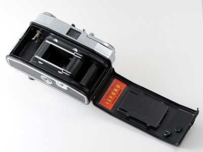 05 Ilford Sportsman 35mm Camera.jpg