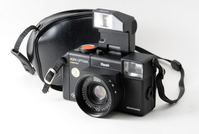 01 Agfa Optima Flash Camera.jpg