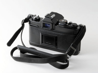 02 Chinon CM-4 Black Camera Bodyt.jpg