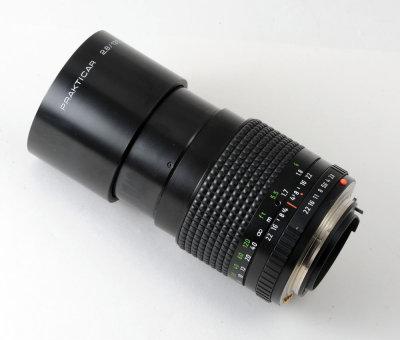 06 Pentacon Prakticar 135mm f2.8 PB MC Lens.jpg