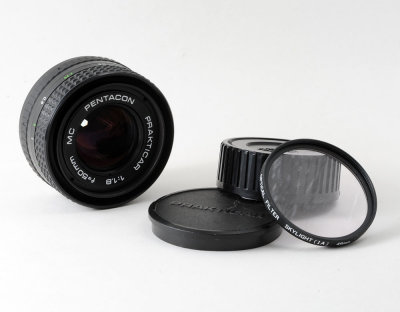 01 Pentacon Prakticar 50mm f1.8 PB MC Lens.jpg