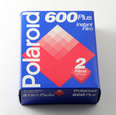 01 Polaroid 600 Plus Instant Film.jpg