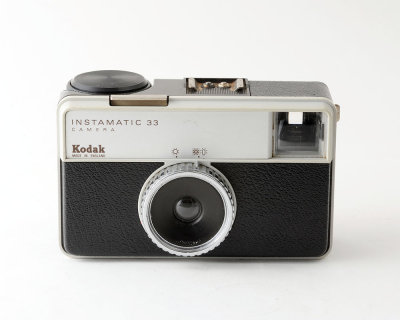 01 Kodak Instamatic 33.jpg