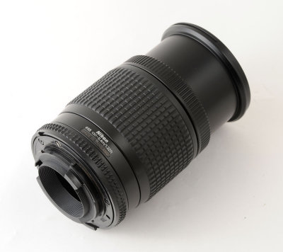 08 Nikon 28-80mm f3.5-5.6 AF Lens.jpg