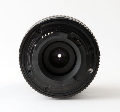 06 Nikon 28-80mm f3.5-5.6 AF Lens.jpg