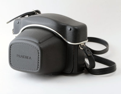 01 Praktica MTL Hard Plastic Black Camera Case.jpg