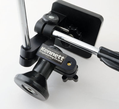 04 Kennett Large Pan Tilt Tripod Head.jpg