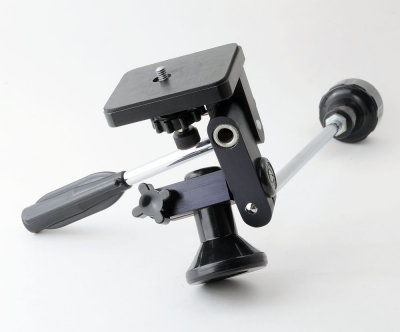 01 Kennett Large Pan Tilt Tripod Head.jpg