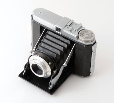 03 Dacora Subita 120 Roll Film Folding Camera.jpg