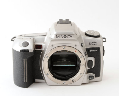 01 Minolta Dynax 505si Super with QD Data Back Panorama _ Standard.jpg