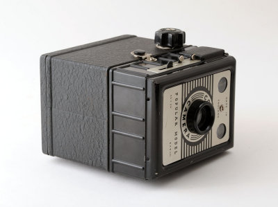 05 Coronet Conway Popular Model Box Camera.jpg