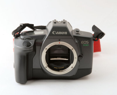 01 Canon EOS 600 35mm Film SLR Camera Body.jpg