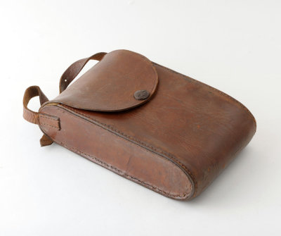 01 Vintage Spurt Brown Leather Case for Folding Self Erecting Camera.jpg