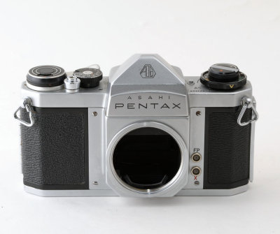 01 Asahi Pentax SV SLR Camera Body.jpg