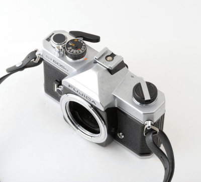 03 Fujica ST605n SLR Camera.jpg